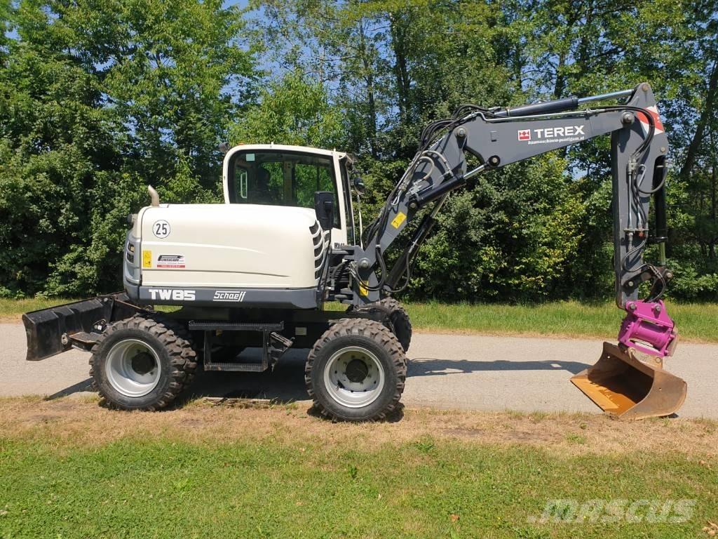 Terex TW 85 ホイール式油圧ショベル（パワーショベル・ユンボ・バックホー）