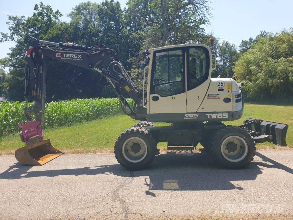 Terex TW 85 ホイール式油圧ショベル（パワーショベル・ユンボ・バックホー）