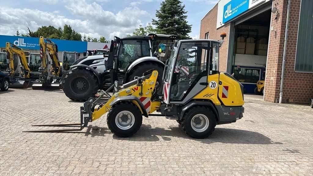 Wacker Neuson WL28 ホイールローダー・タイヤショベル