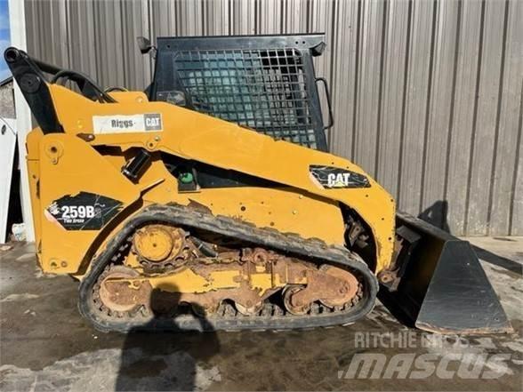 CAT 259B3 スキッドステアローダー