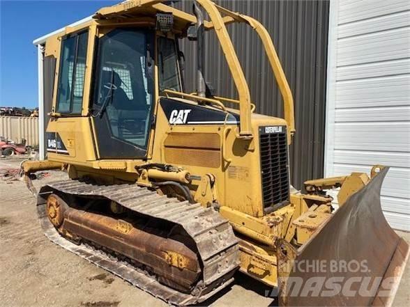 CAT D4G XL ブルドーザー