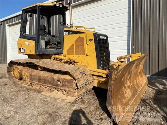 CAT D5K LGP ブルドーザー