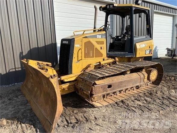 CAT D5K LGP ブルドーザー