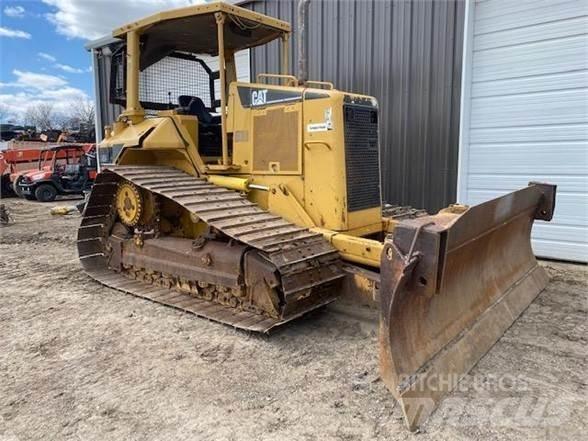 CAT D5N LGP ブルドーザー