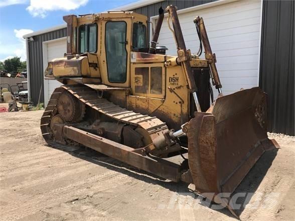 CAT D6H XL ブルドーザー