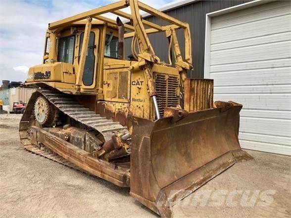 CAT D6H XL ブルドーザー
