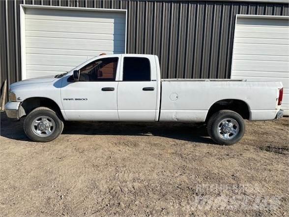 Dodge RAM 3500 ピックアップ／ドロップサイド