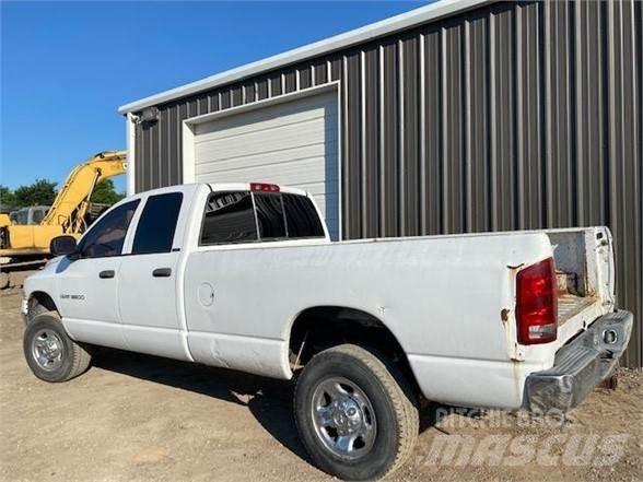 Dodge RAM 3500 ピックアップ／ドロップサイド