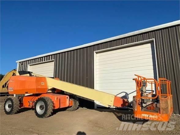JLG 600S ブームリフト　直伸型