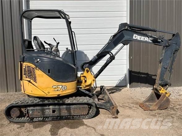 John Deere 27D ミニ油圧ショベル 7t以下（ミニユンボ・ミニディガー）