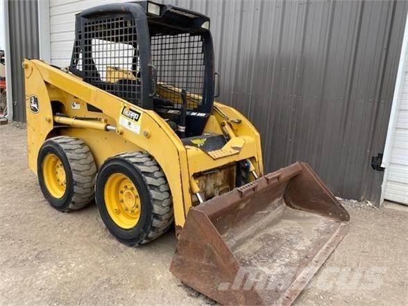 John Deere 315 スキッドステアローダー