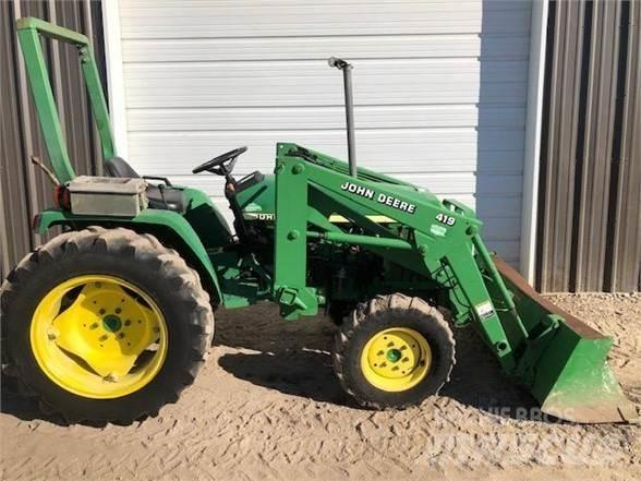 John Deere 790 トラクター