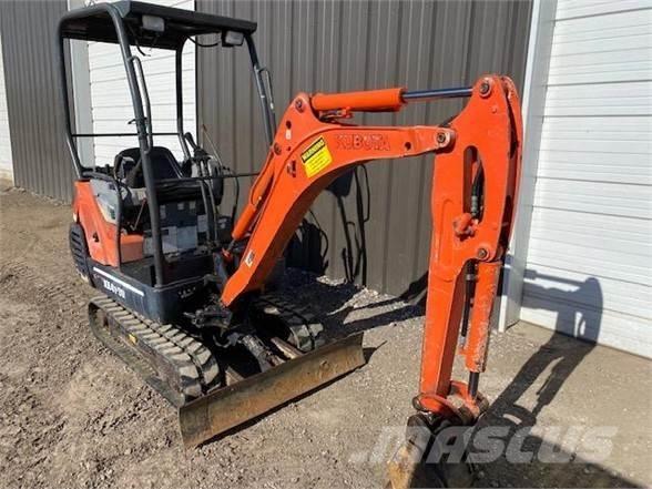 Kubota KX41-3V ミニ油圧ショベル 7t以下（ミニユンボ・ミニディガー）