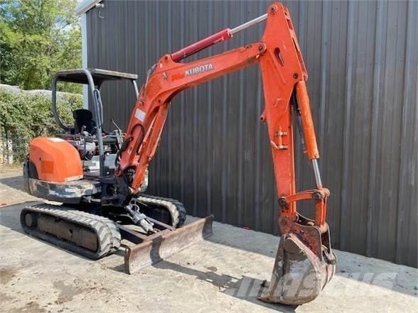 Kubota KX91-3 ミニ油圧ショベル 7t以下（ミニユンボ・ミニディガー）
