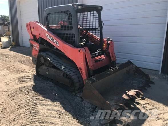 Kubota SVL75-2 スキッドステアローダー