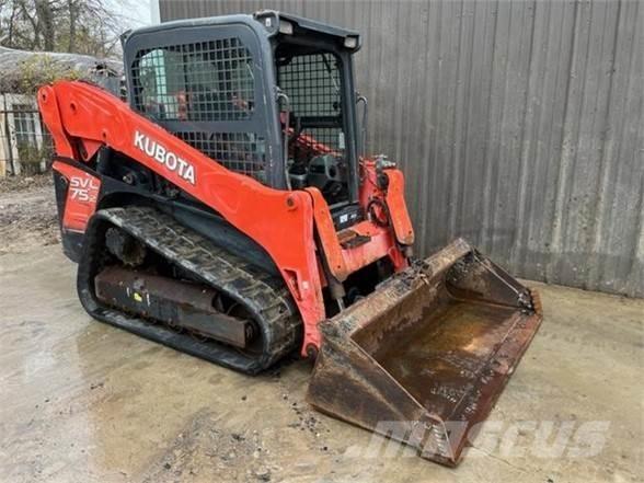 Kubota SVL75-2 スキッドステアローダー
