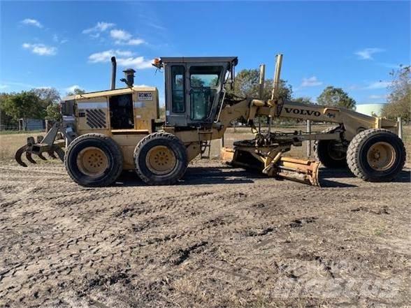 Volvo G730 VHP モーターグレーダー