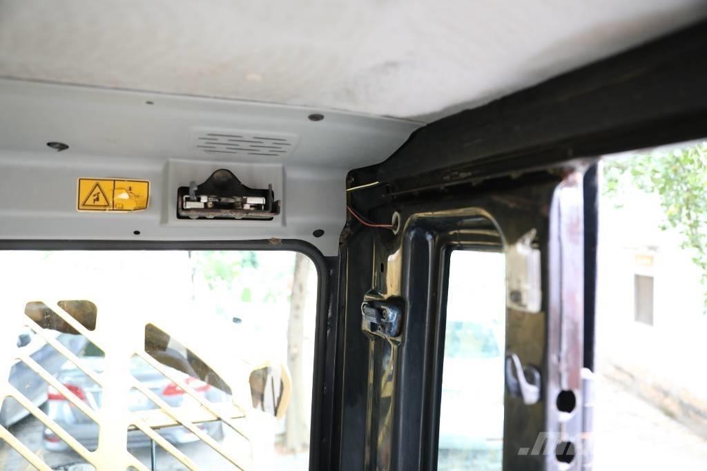 CAT 307 D 大型油圧ショベル12t以上（パワーショベル・ユンボ）
