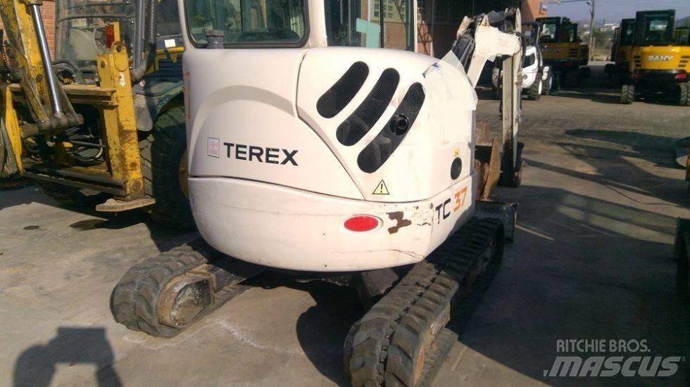 Terex schaeff TC 37 ミニ油圧ショベル 7t以下（ミニユンボ・ミニディガー）