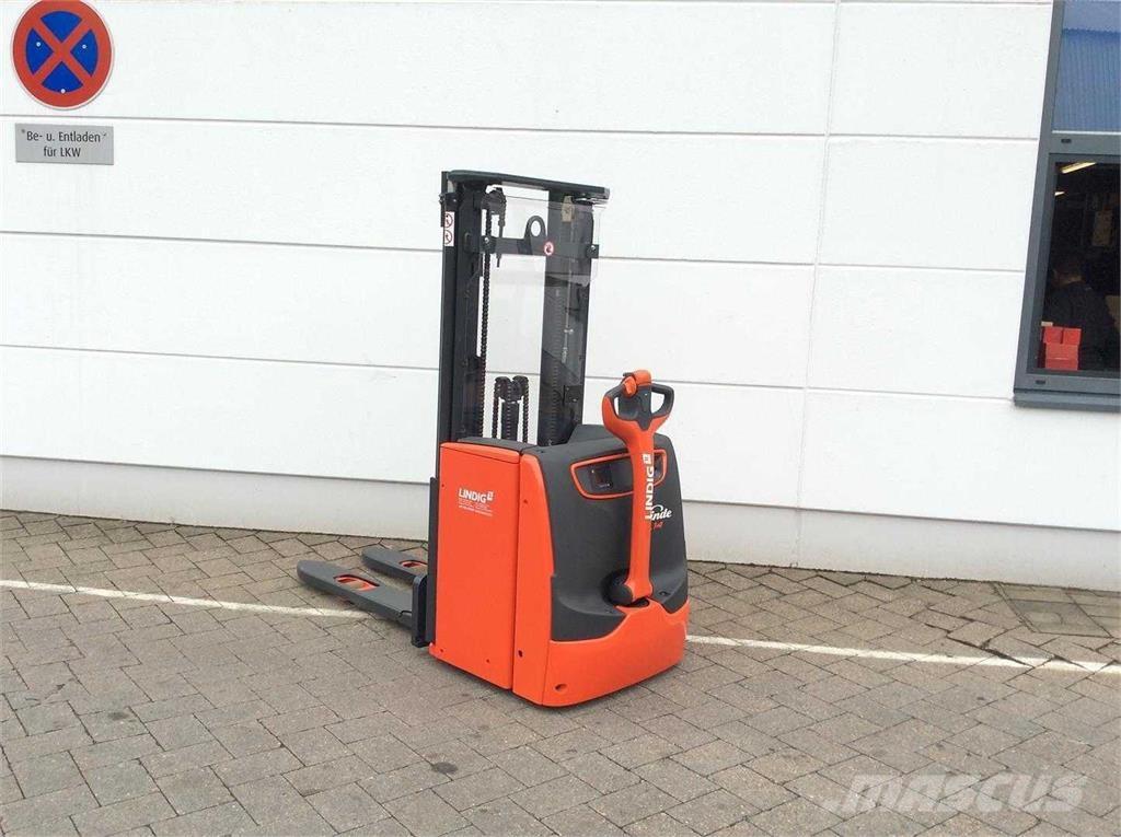 Linde L14 自走式スタッカー