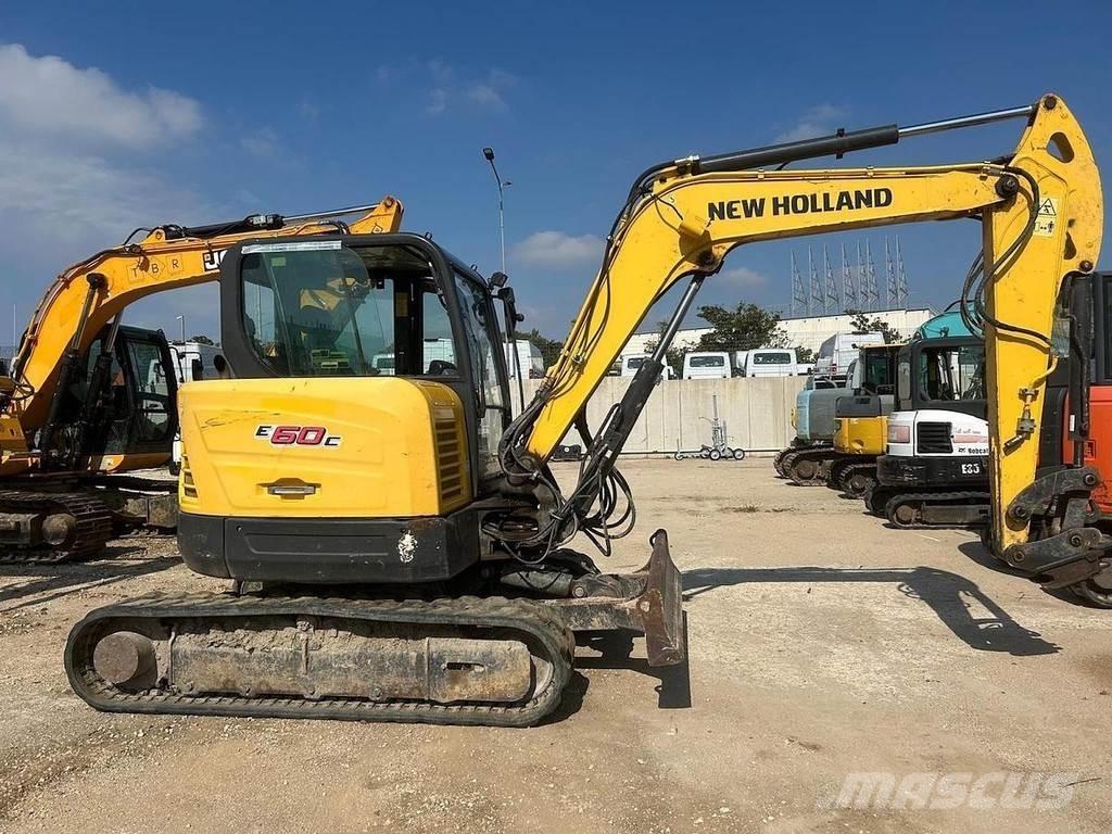 New Holland E60C ミニ油圧ショベル 7t以下（ミニユンボ・ミニディガー）