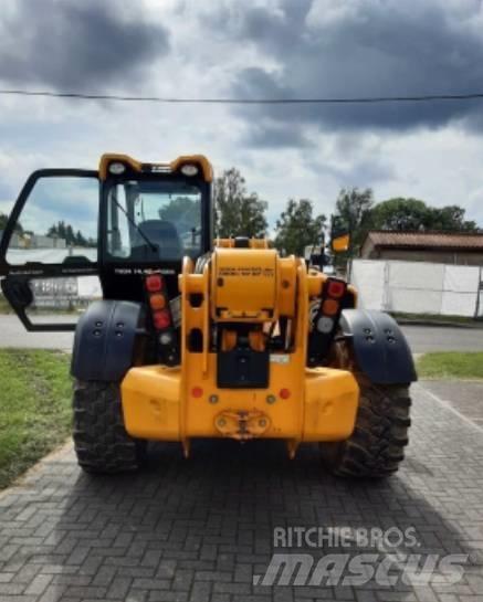 JCB 540-140 テレスコーピックハンドラー