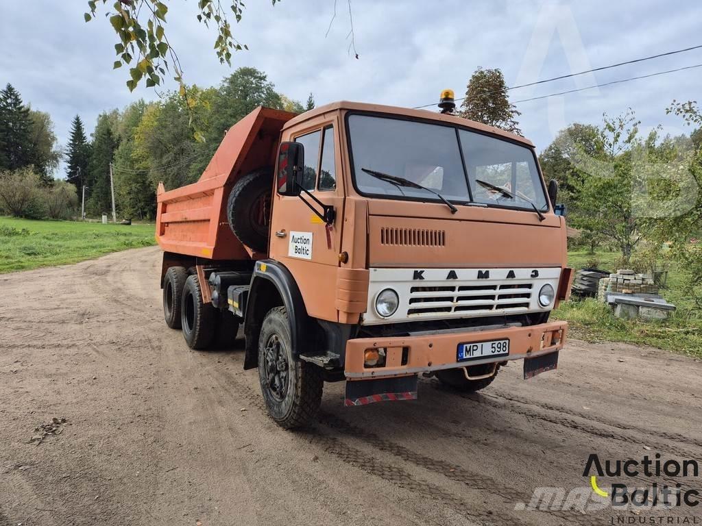 Kamaz 55111 ダンプ