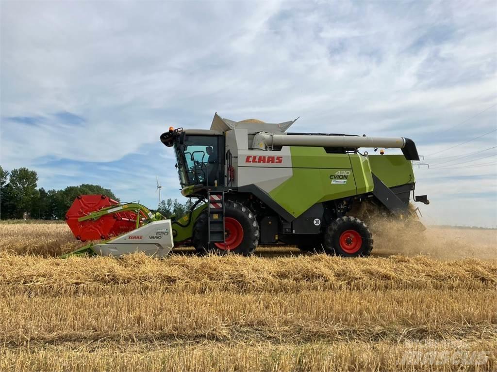 CLAAS Evion 430 コンバイン