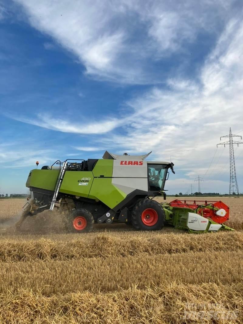 CLAAS Evion 430 コンバイン