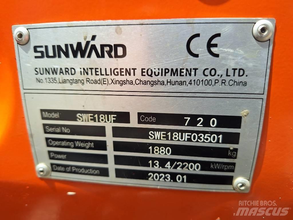 Sunward SWE 18 UF ミニ油圧ショベル 7t以下（ミニユンボ・ミニディガー）