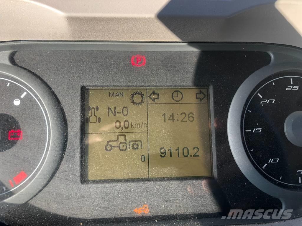 McCormick X 7.660 トラクター