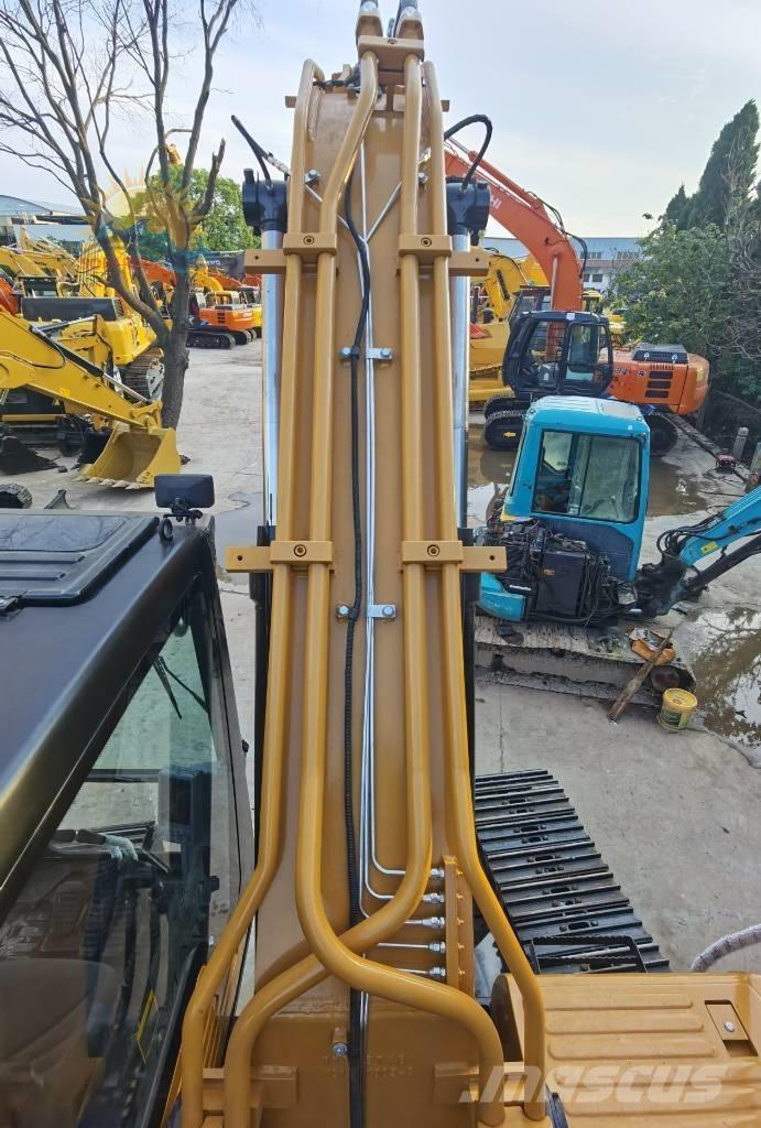 Sany SY 215 C 大型油圧ショベル12t以上（パワーショベル・ユンボ）