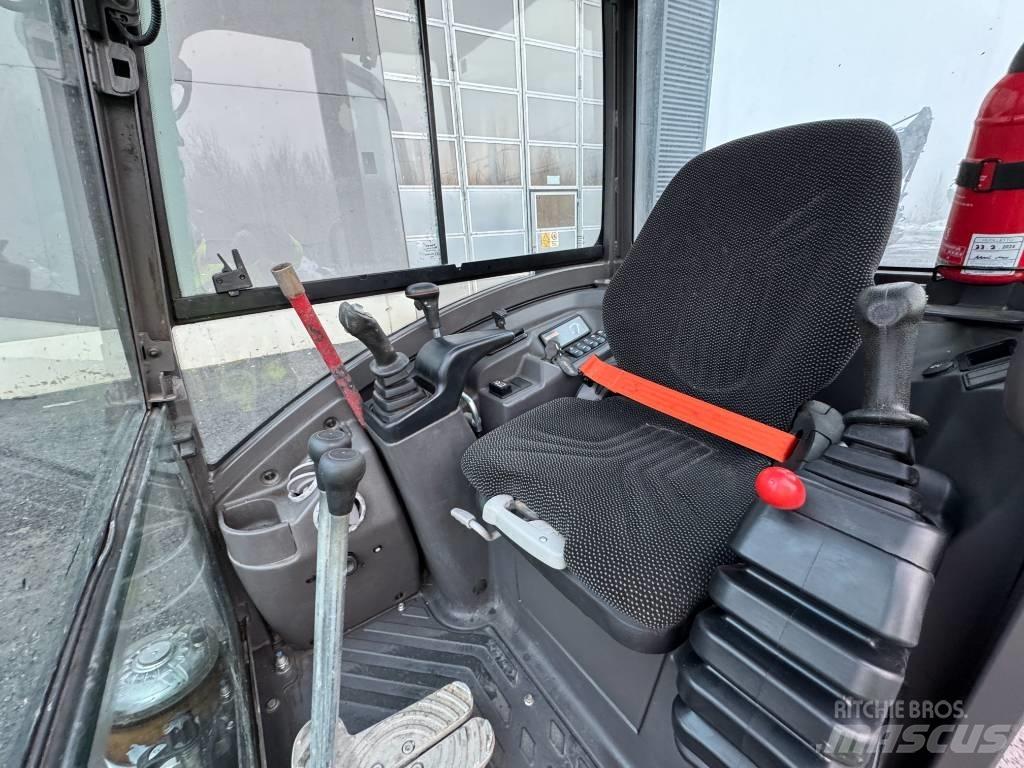 Volvo EC 18 E ミニ油圧ショベル 7t以下（ミニユンボ・ミニディガー）