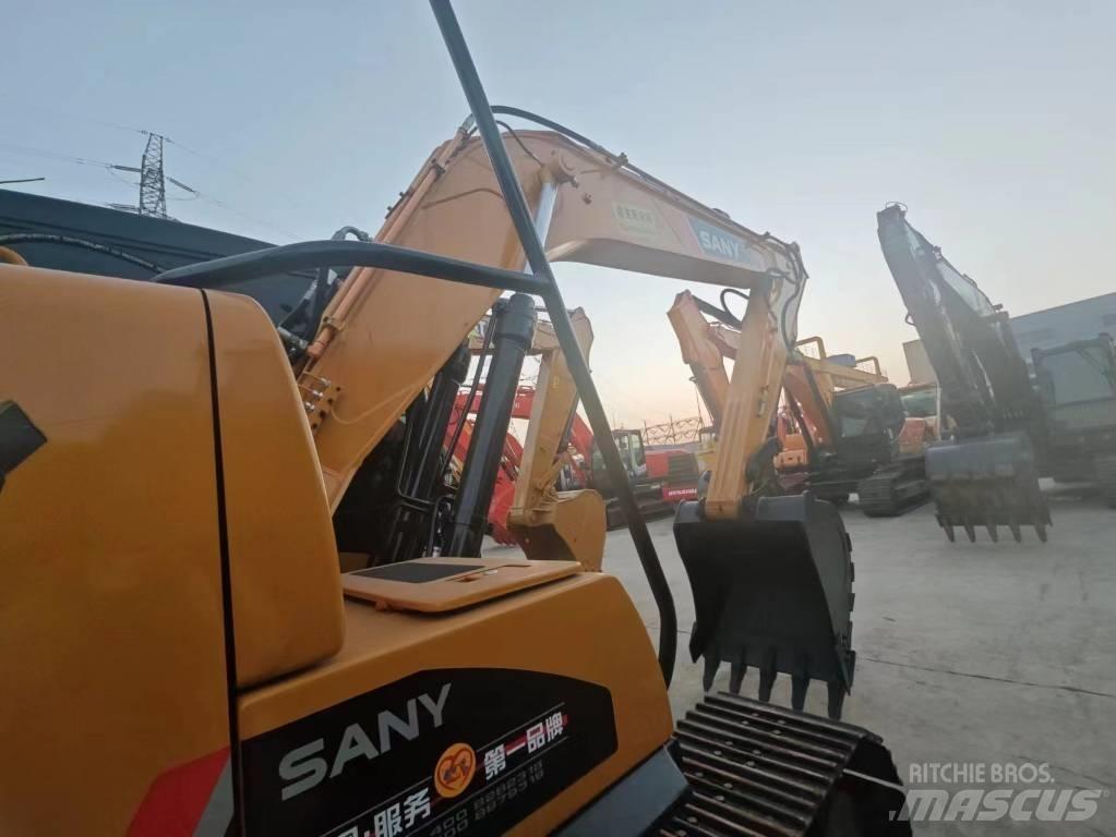 Sany SY 155 C 大型油圧ショベル12t以上（パワーショベル・ユンボ）