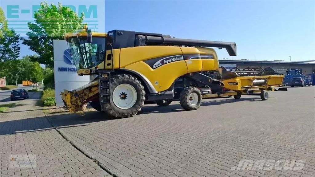 New Holland cx 840 コンバイン