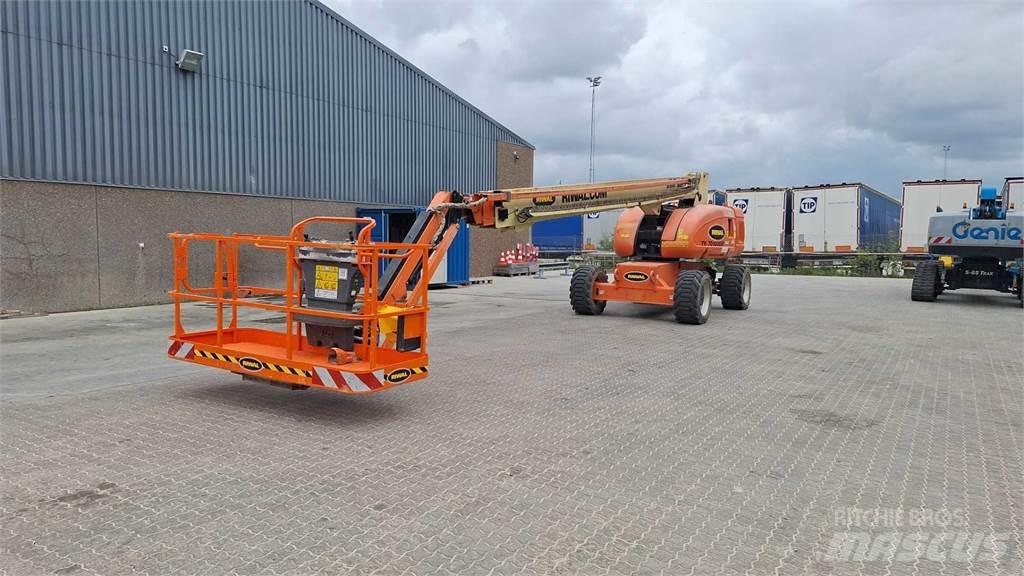 JLG 860SJG ブームリフト　直伸型