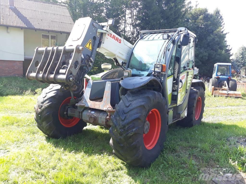 CLAAS Scorpion 7040 テレスコーピックハンドラー