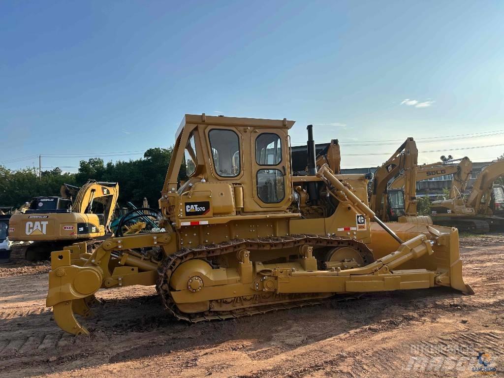 CAT D 7 G ブルドーザー
