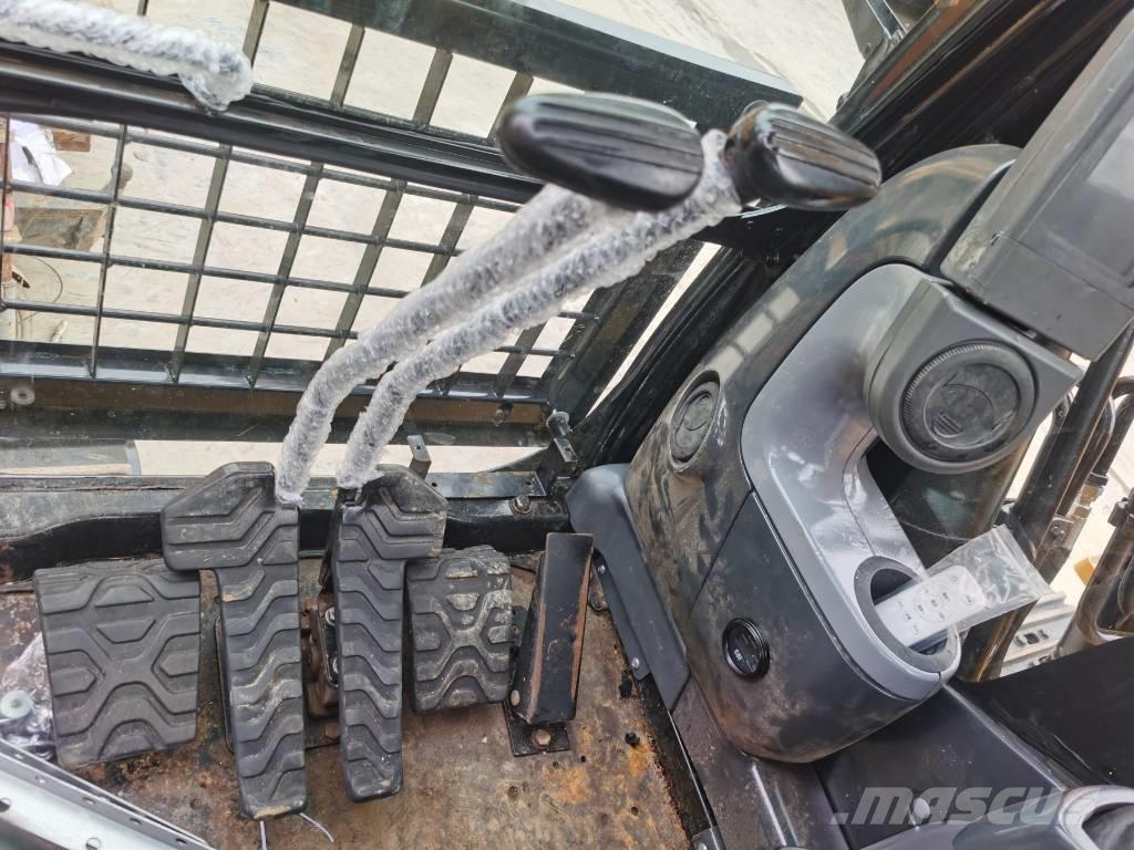 CAT 330 D 大型油圧ショベル12t以上（パワーショベル・ユンボ）
