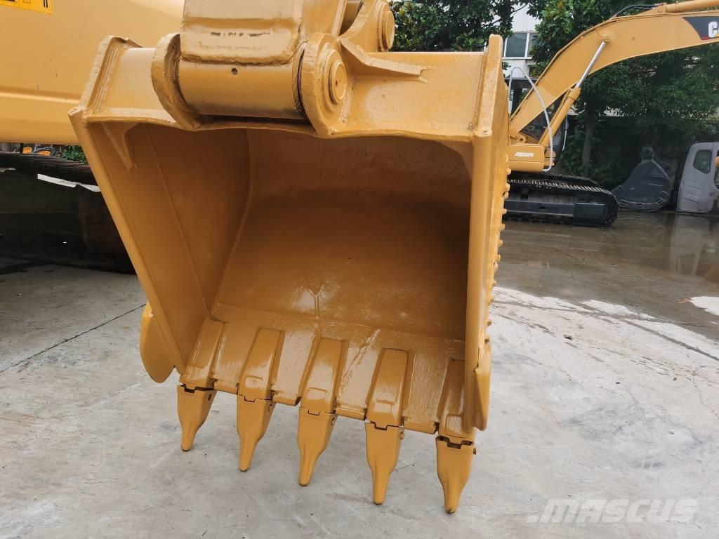 CAT 330 D 大型油圧ショベル12t以上（パワーショベル・ユンボ）