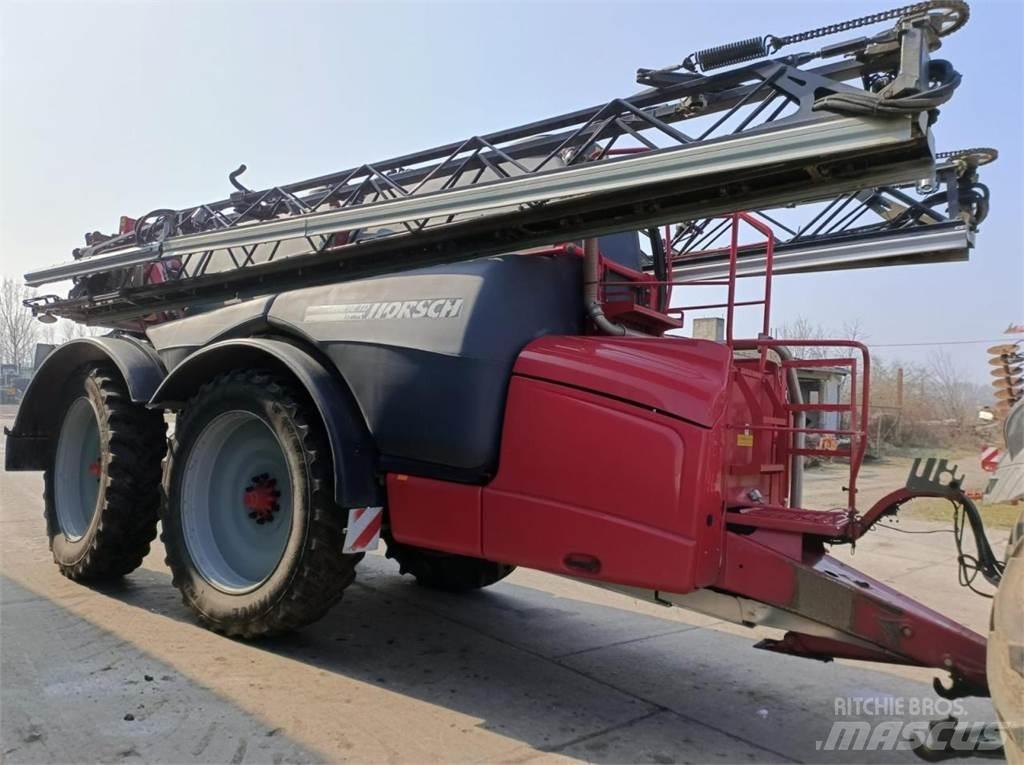 Horsch Leeb 12 TD 牽引型スプレイヤー