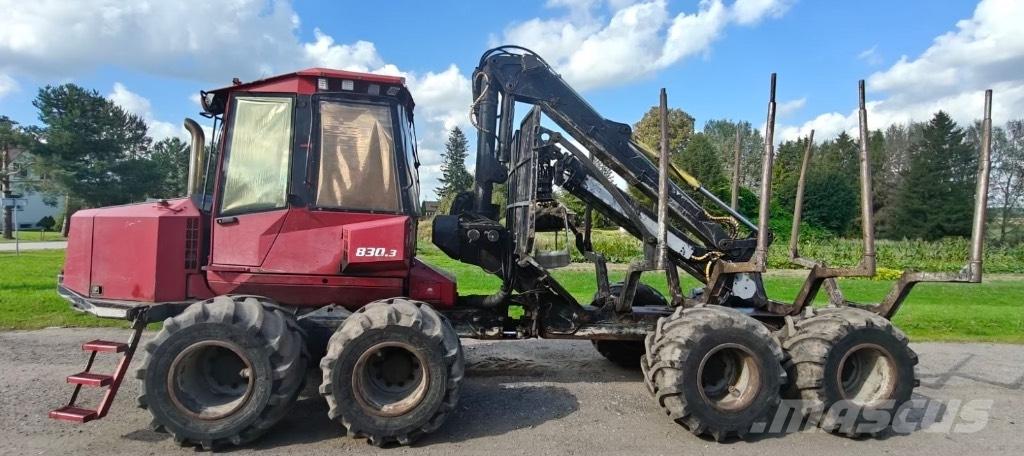 Valmet 830.3 フォワーダー