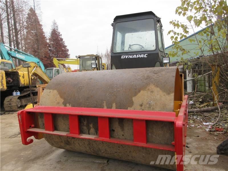 Dynapac CA 301 D 振動ローラ