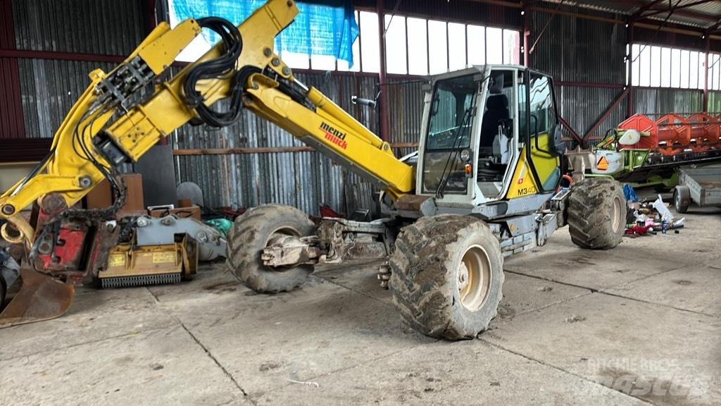 Menzi Muck M 340 特殊油圧ショベル