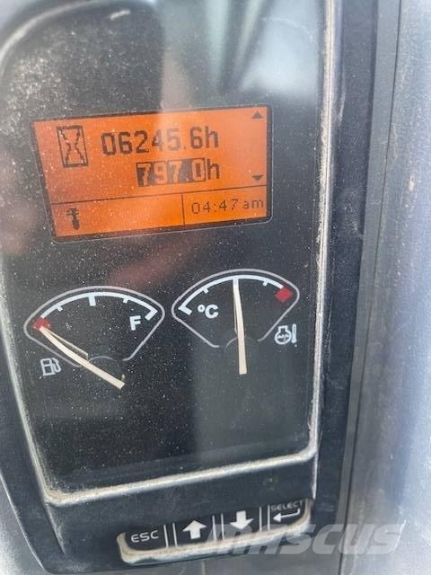Volvo ECR 88 2013 中型油圧ショベル 7ｔ-12ｔ（ユンボ・パワーショベル・バックホー）