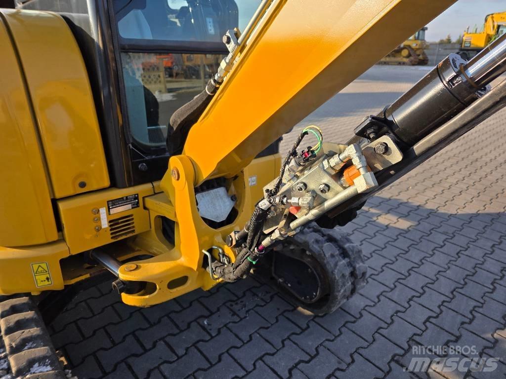 CAT 303.5 E CR 2 ミニ油圧ショベル 7t以下（ミニユンボ・ミニディガー）