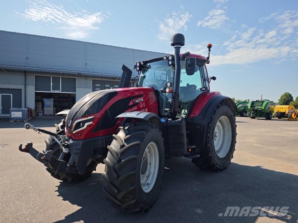 Valtra T 175 E トラクター