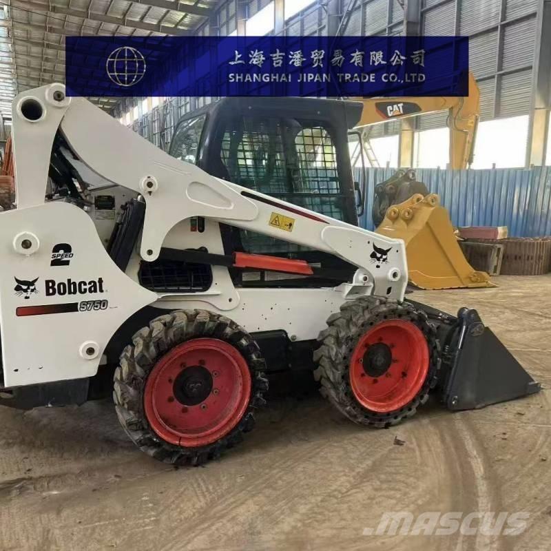 Bobcat S 750 スキッドステアローダー