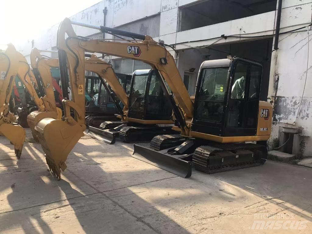 CAT 305.5E2 大型油圧ショベル12t以上（パワーショベル・ユンボ）