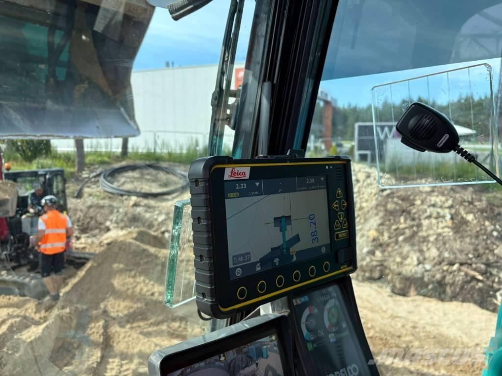 Kobelco SK 210 LC-10 大型油圧ショベル12t以上（パワーショベル・ユンボ）